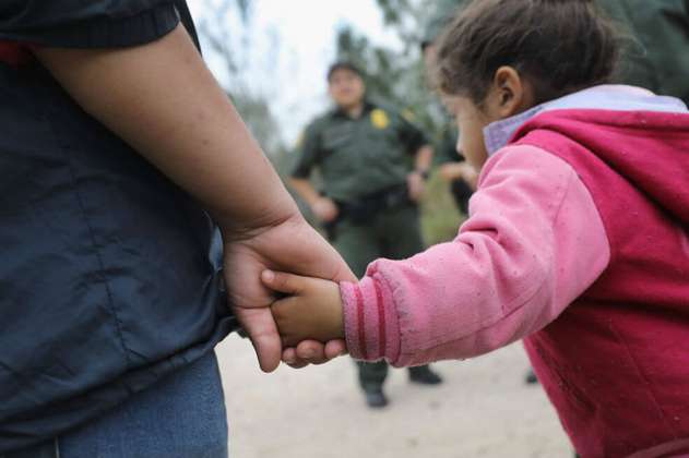 Más de 100 mil menores en el país están separados de sus familias