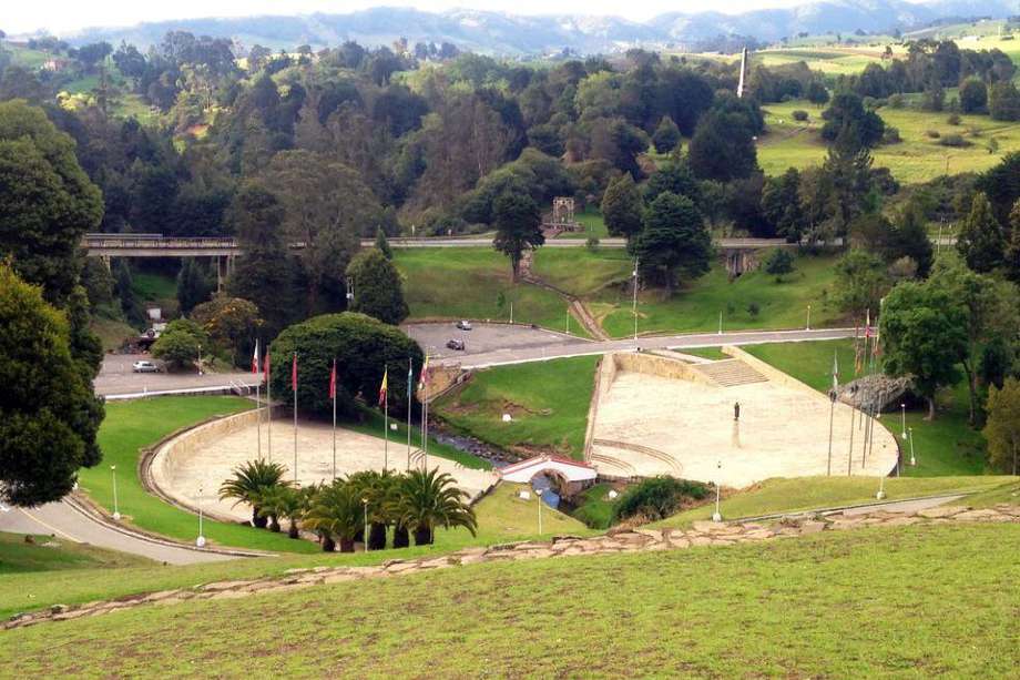 El ESMAD y el ejército serán los encargados de vigilar el Puente de Boyacá en Ventaquemada este 7 de agosto. 