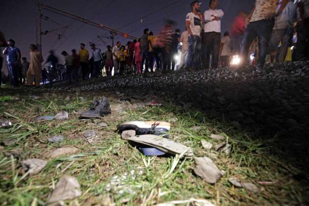 Por lo menos 50 muertos tras accidente de tren en India