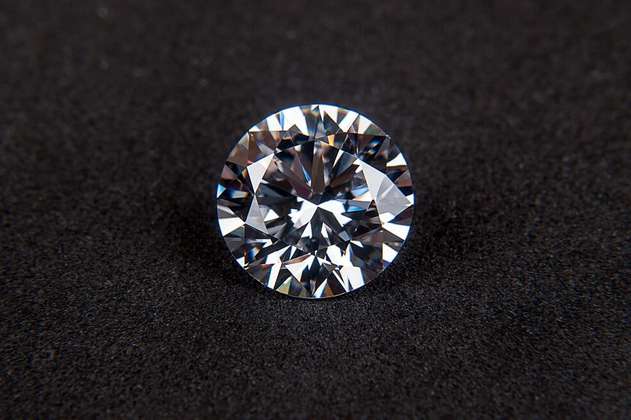 Como de película: roban diamante de 45 millones de euros en París