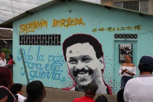 Mural realizado en Acandí (Chocó), lugar de nacimiento del alcalde Benjamín Arboleda./ Cortesía: Unidad de Víctimas.