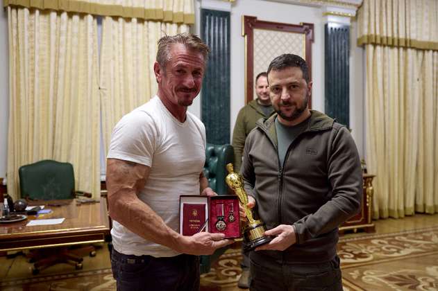 Sean Penn ofreció su premio Óscar como símbolo de fe en la victoria de Ucrania