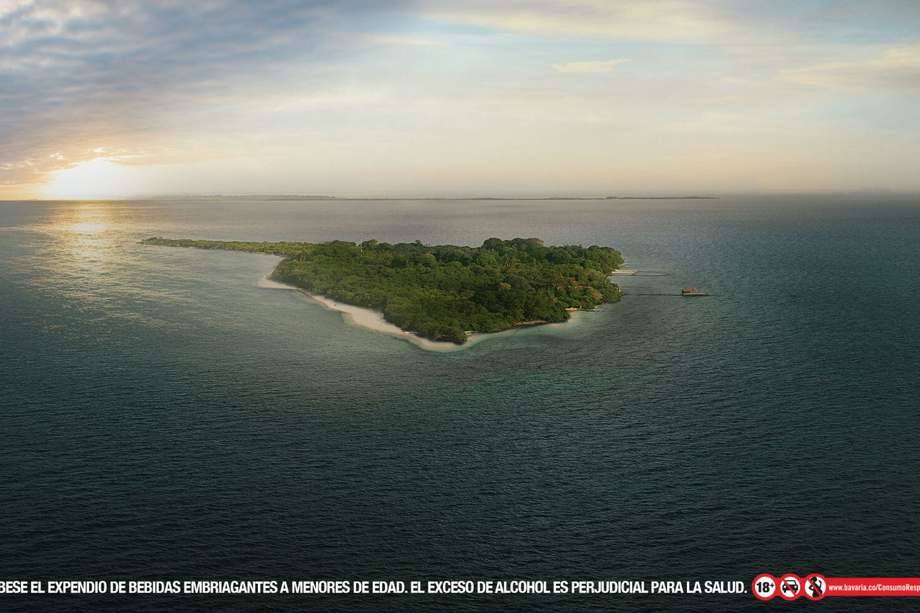 Corona Island refleja la conexión profunda que tiene la marca con la naturaleza, además de su propósito de proteger los océanos.