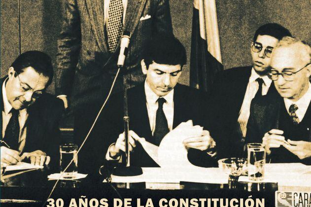 ‘4 de julio de 1991′: prólogo del libro de Fernando Carrillo sobre la Constitución