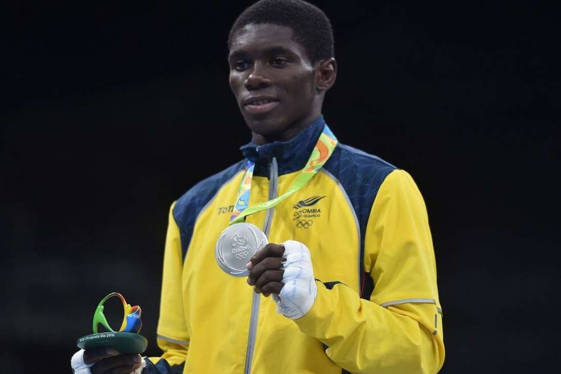 Yuberjen Martínez fue uno de los medallistas más destacados de Río 2016. El boxeador antioqueño consiguió la plata en la categoría de 49 kilogramos. Su buena actuación en estas olimpiadas le permitió llevar la bandera de Colombia en Tokio 2020.