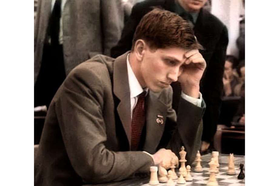 Bobby Fischer quería jugar ajedrez. Su primer juego se lo había regalado su hermana Joan, a finales de los 40, cuando él apenas tenía seis años. Él quería ser campeón del mundo. Sólo eso.