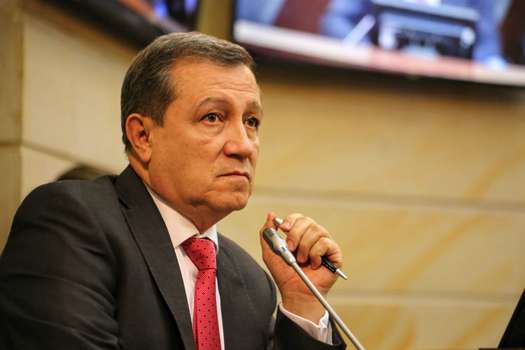 El senador del Centro Democrático Ernesto Macías fue presidente del Senado en la pasada legislatura, cargo que ahora ocupará el liberal Lidio García.  / Cortesía