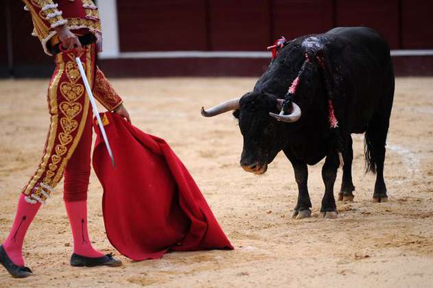 Claudia López sancionó acuerdo para desincentivar las corridas de toros en la capital