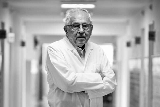 Falleció Alberto Villegas, doctor del primer trasplante de corazón en Colombia