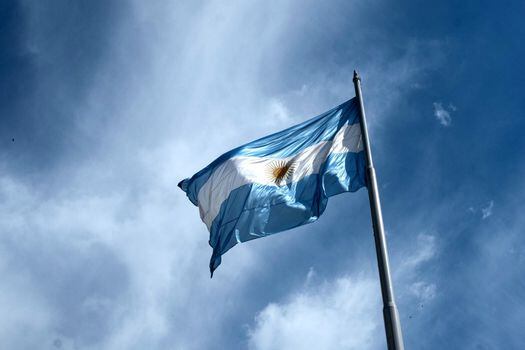 Argentina atraviesa una dura crisis económica, con cerca del 40 % de su población de casi 45 millones de habitantes en la pobreza.