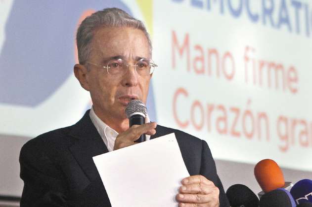 Conclusiones de Fiscalía en el caso Uribe “fueron acomodadas”: abogado de Cepeda
