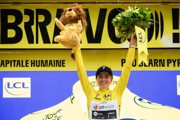 La neerlandesa Demi Vollering ganó el Tour de Francia femenino