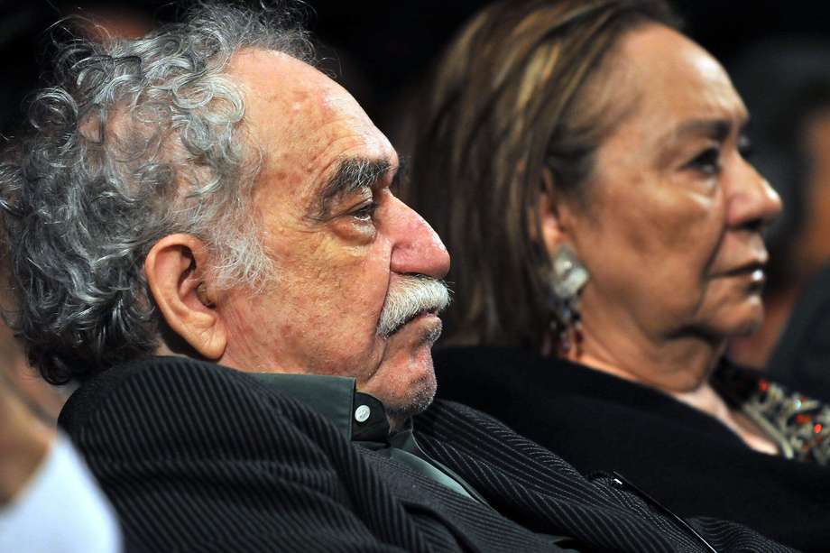 El escritor colombiano Gabriel García Márquez y su esposa, Mercedes Barcha, el 2 de diciembre de 2010, en La Habana, Cuba, durante la inauguración del XXXII Festival Internacional del Nuevo Cine Latinoamericano.