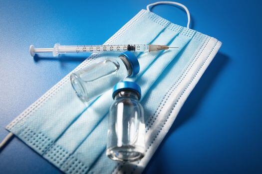 Hasta el momento, la OMS ha aprobado el uso de nueve vacunas contra el coronavirus. 