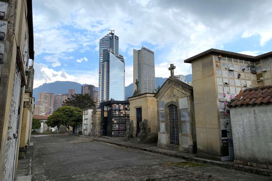 Recorrido por este cementerio distrital de Bogotá.