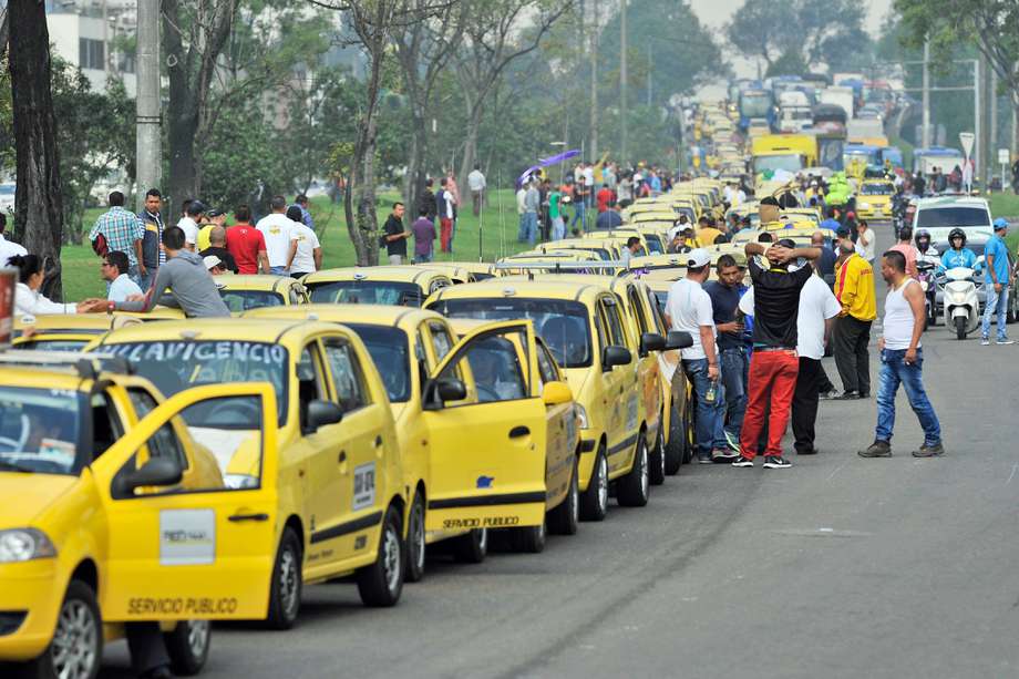 A partir de este 22 de febrero, el gremio de taxistas se declara en paro indefinido.
