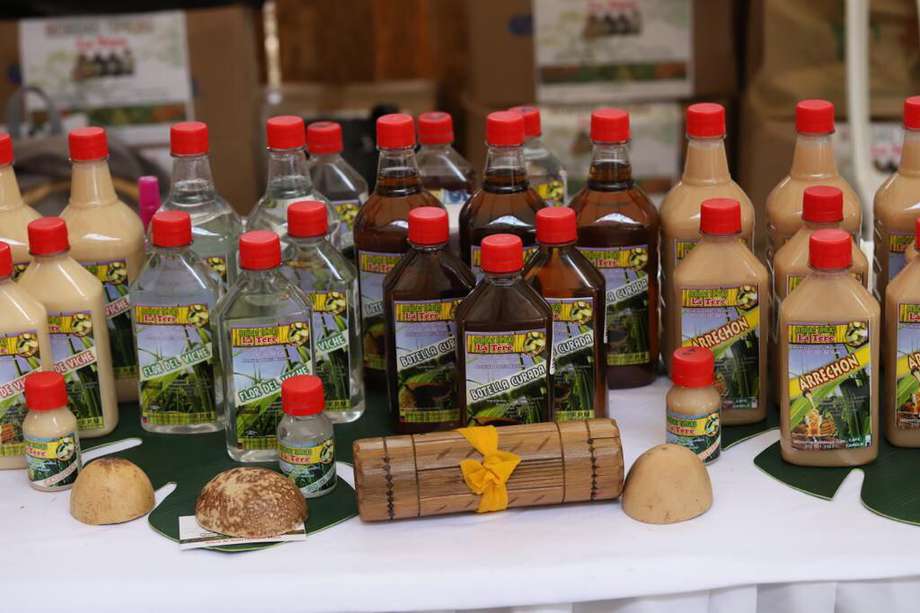 La producción de esta bebida se concentra en los departamentos del Valle del Cauca, Cauca, Nariño y Chocó