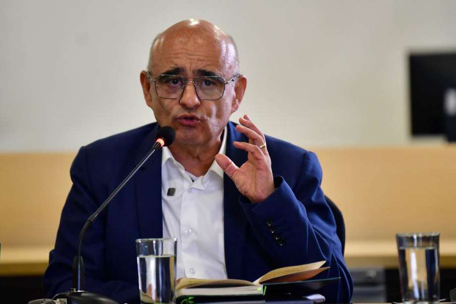 José Ismael Peña es el nuevo rector de la Universidad Nacional.
