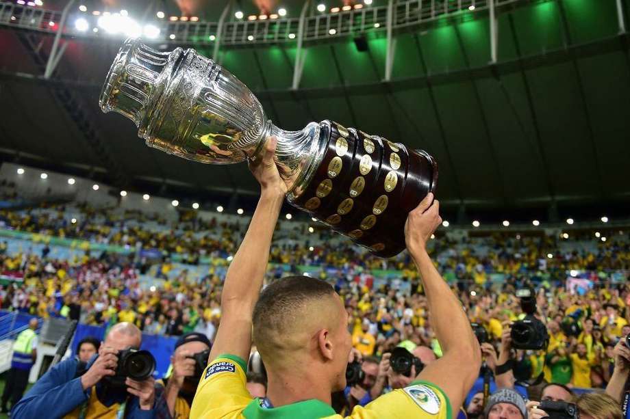 Brasil será sede de la Copa América después de que la Conmebol le quitó la organización a Colombia y a Argentina.