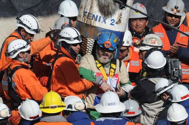 Justicia chilena aprueba indemnización a mineros atrapados en 2010