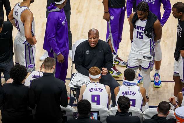 NBA Playoffs: Mike Brown y la consagración de sus Sacramento Kings