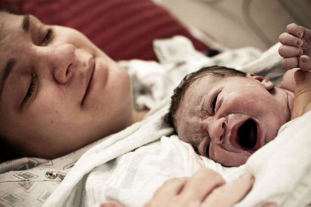Las cesáreas exponen a los bebés a infecciones intrahospitalarias en vez de a bacterias maternas