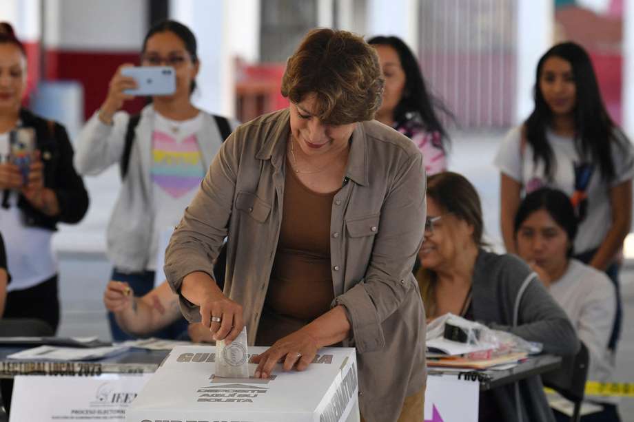 Delfina Gómez, candidata de Morena, es la favorita para quedarse con la gobernatura del estado de México.