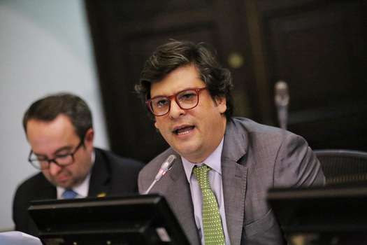 Gabriel Velasco es caleño y actualmente es el vocero del Centro Democrático en el Senado.