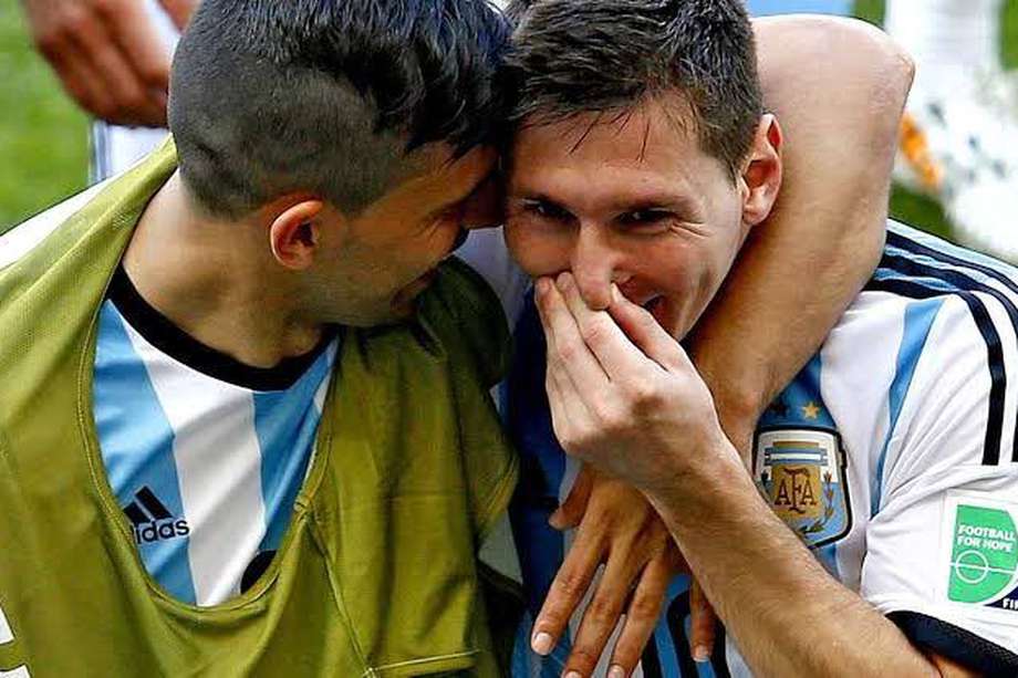 Messi es el padrino del hijo de Agüero.