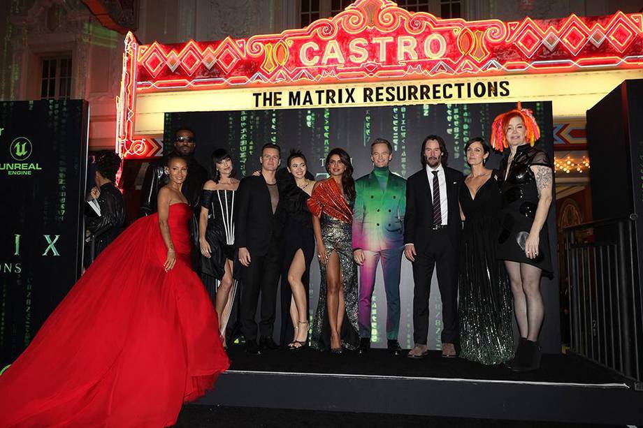 El reparto original se conservó en su gran mayoría en esta cuarta entrega de "Matrix".