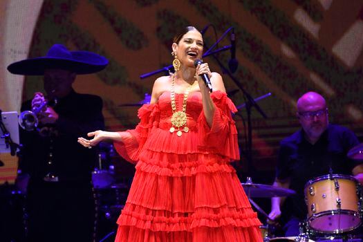 Natalia Jiménez lanzó el primer volumen de su disco "México de mi corazón" en agosto de 2019. / Astrida Valigorsky