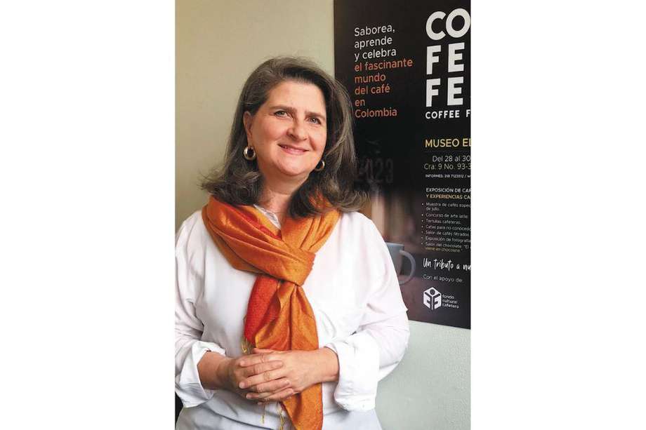 Lucía Londoño lleva más de 15 años trabajando en el área del café, pero su historia con esta bebida comenzó desde que nació. / Cortesía