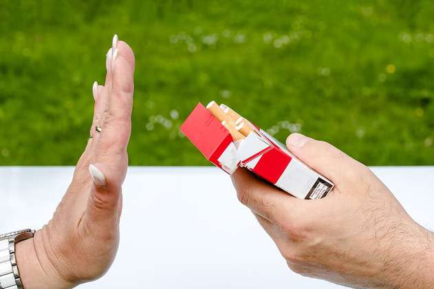 Proyecto que prohíbe fumar cigarrillo en parques públicos de Bogotá, avanza en el Concejo