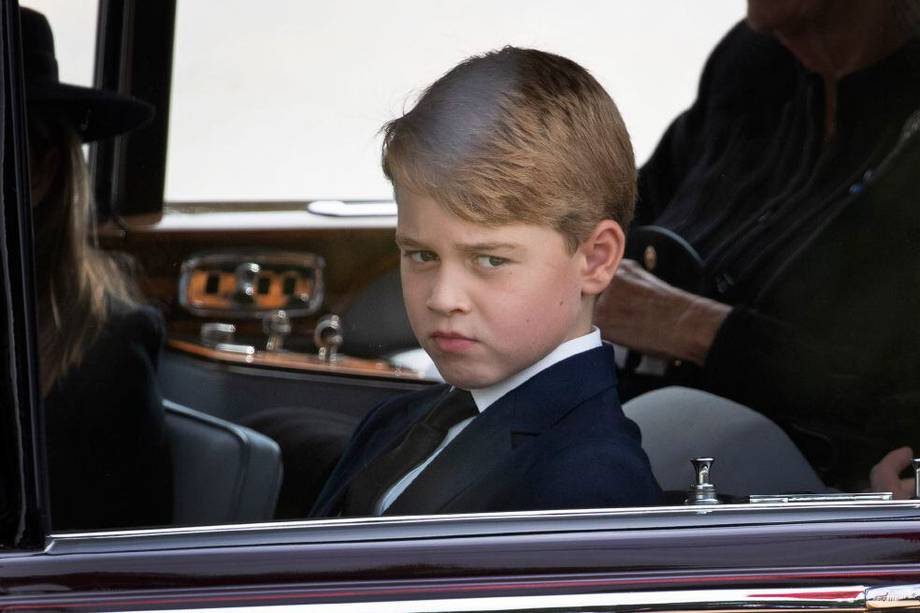 El príncipe George, hijo mayor de Kate y William, desfilará en al coronación junto a Oliver, hijo mayor de Rose Hanbury.