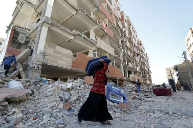 Terremoto en Irán: ya son 530 los fallecidos y 7.800 los heridos