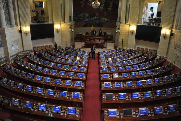 Con nueva emergencia económica, congresistas reiteran necesidad de sesionar en el Capitolio