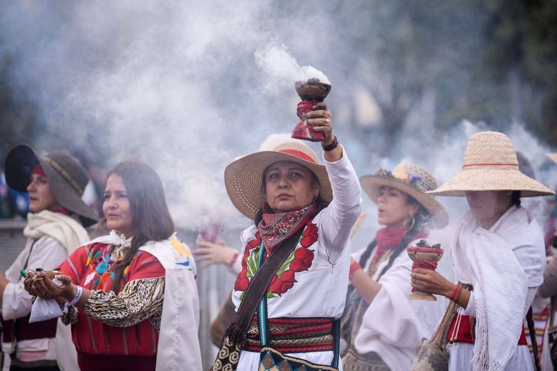 La ceremonia fue organizada por pueblos indígenas y afros y buscaba armonizar, desde la espiritualidad ancestral, el comienzo del nuevo gobierno. Para sus organizadores representa un "nuevo ciclo de la historia de los colombianos".
