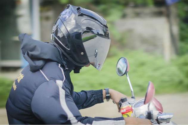 Motociclistas: a cambiar el casco