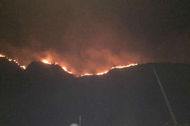 Manos criminales podrían estar detrás del incendio en Quetame, Cundinamarca