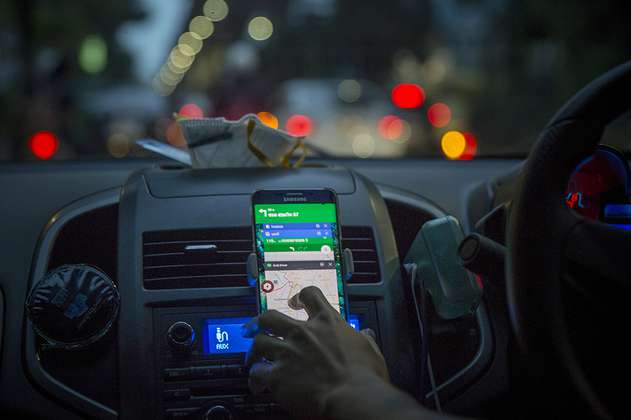 Líderes de taxistas en Bucaramanga denuncian que conductores de Uber ofrecen servicios sexuales