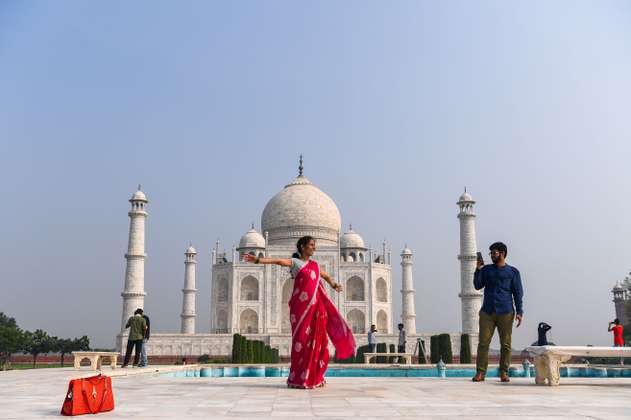 India reabre el Taj Mahal tras seis meses de cierre