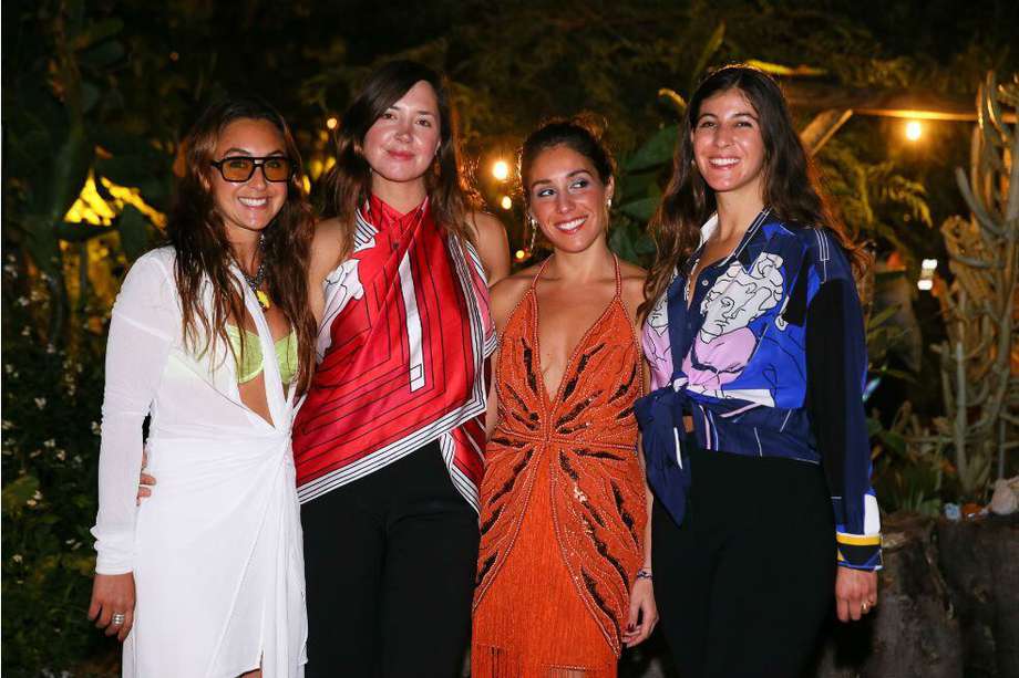 Las  integrantes del colectivo: Jessica Hodin Levy, Julianna Vezzetti, Alex Valls y Juliana Steiner.