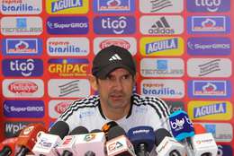 Se acabó la paciencia en Barranquilla: Junior anunció la salida de Arturo Reyes