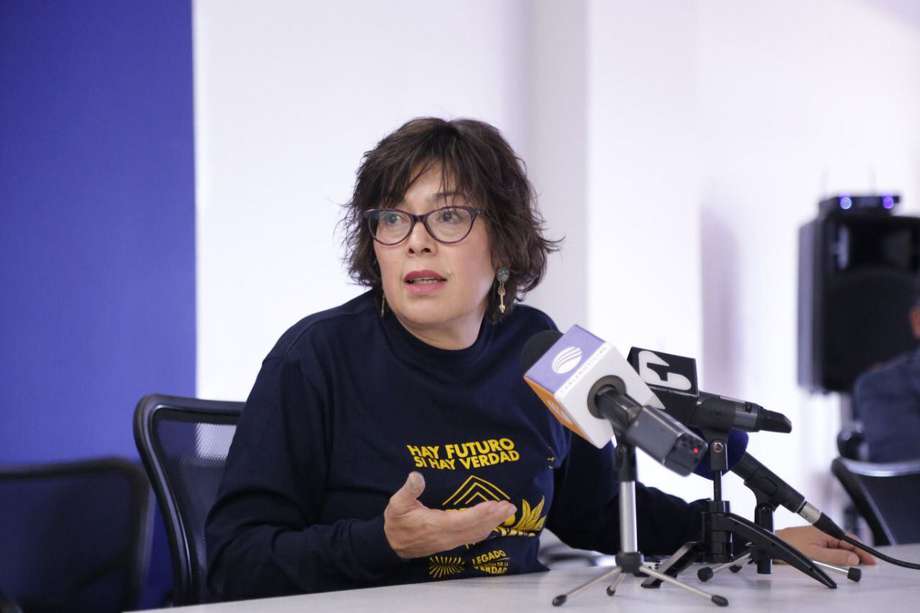 Marta Ruiz fue la comisionada doliente del volumen "No matarás", una narrativa histórica de la guerra en Colombia.