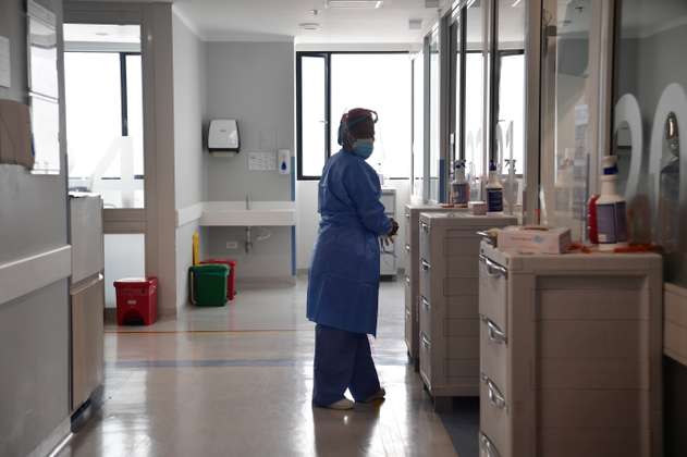 ¿Por qué unas 100 mil enfermeras abandonaron su trabajo en EE.UU.?
