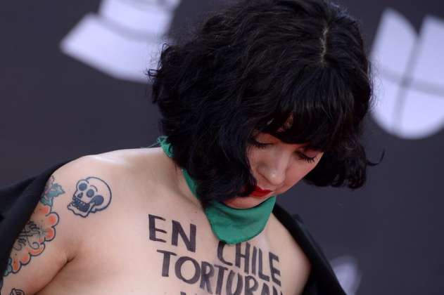 Instagram censura desnudo de Mon Laferte en los Grammy Latino 2019
