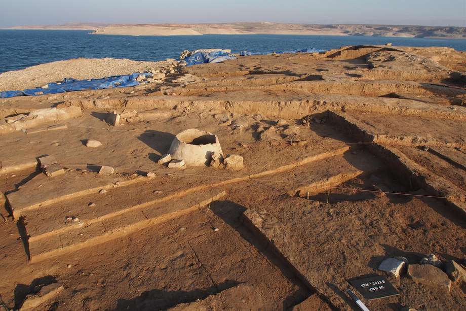Imagen de los restos arqueológicos que dejó al descubierto la sequía.