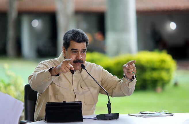 “Odian y desprecian a Venezuela”, añadió el mandatario, que insistió que su país está sometido a una “persecución horrorosa” para que no lleguen vacunas.