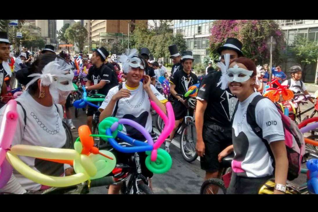 La Ciclovía cumple 40 años EL ESPECTADOR