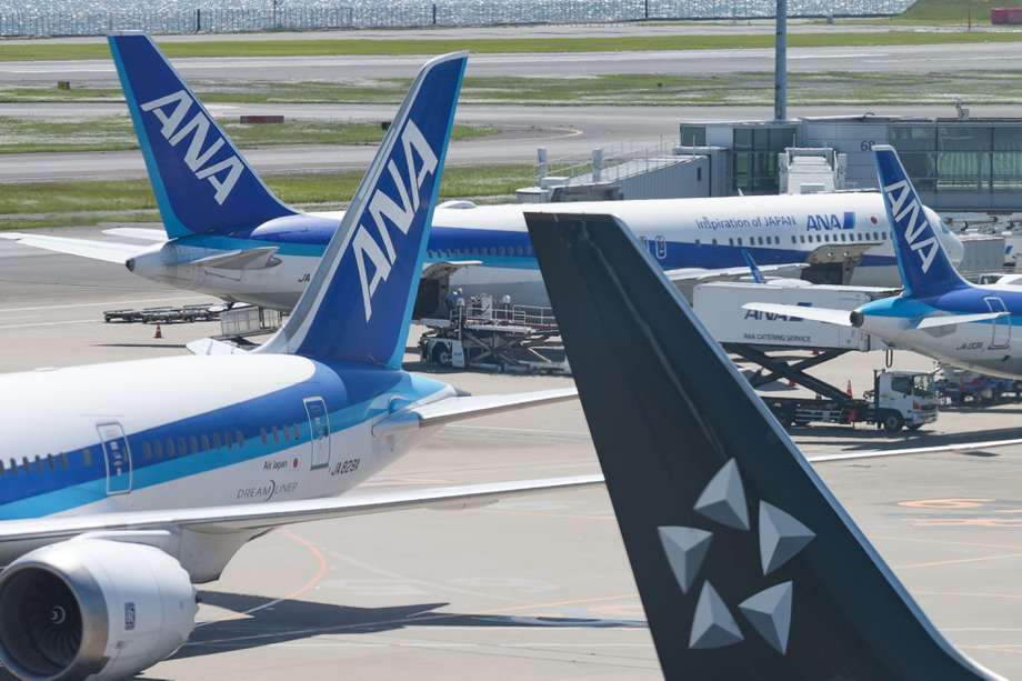 Imagen de referencia de aeronaves operadas por All Nippon Airways.